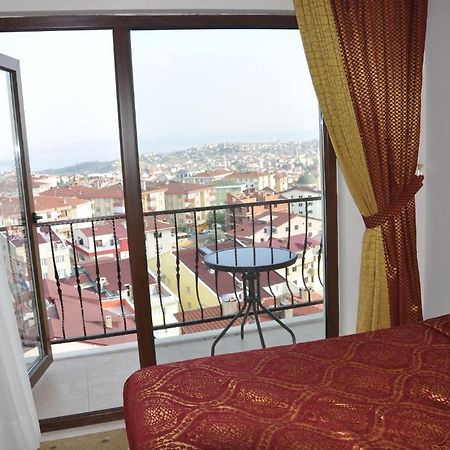 Gebze Palas Hotel ภายนอก รูปภาพ