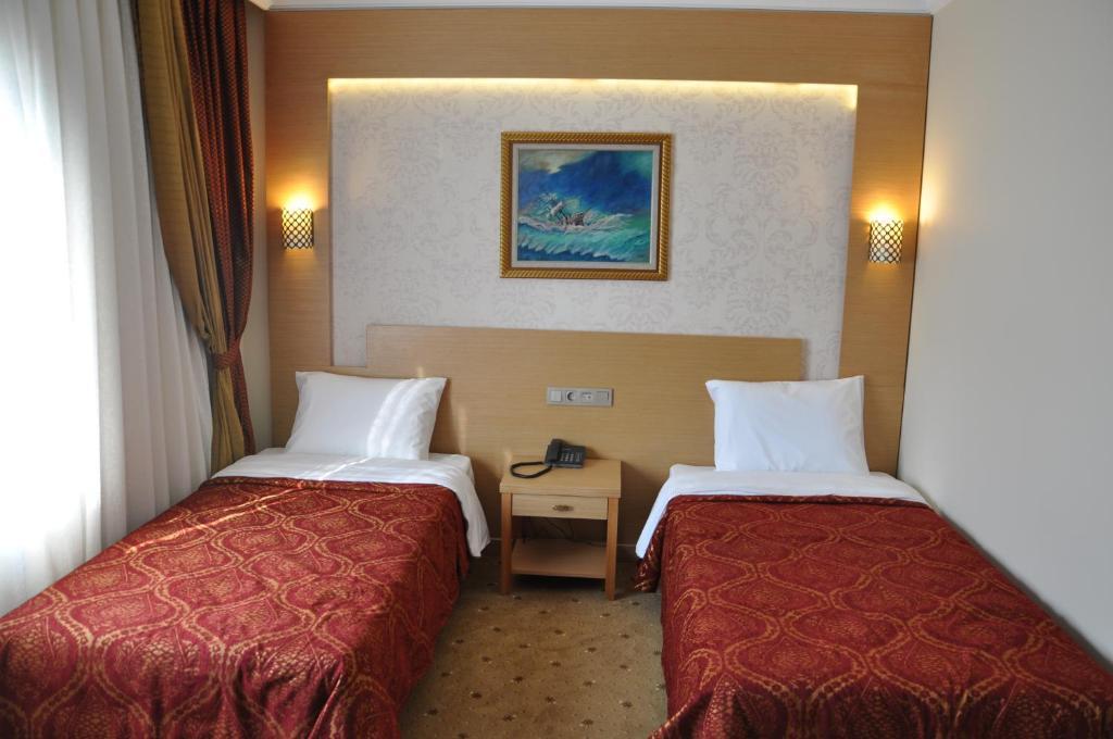 Gebze Palas Hotel ภายนอก รูปภาพ