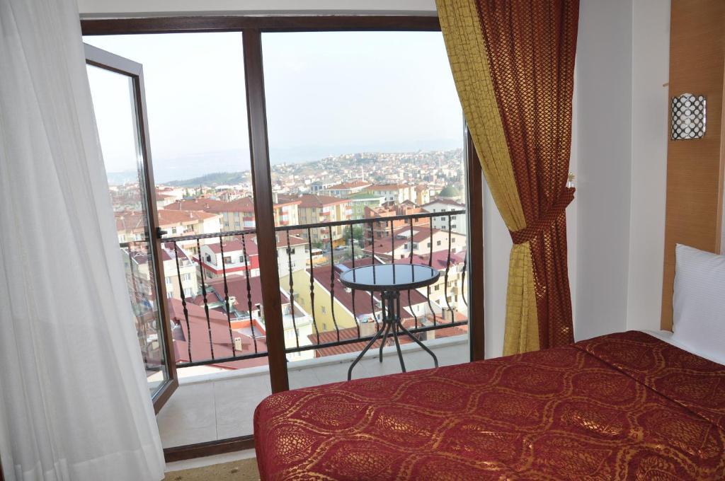 Gebze Palas Hotel ภายนอก รูปภาพ