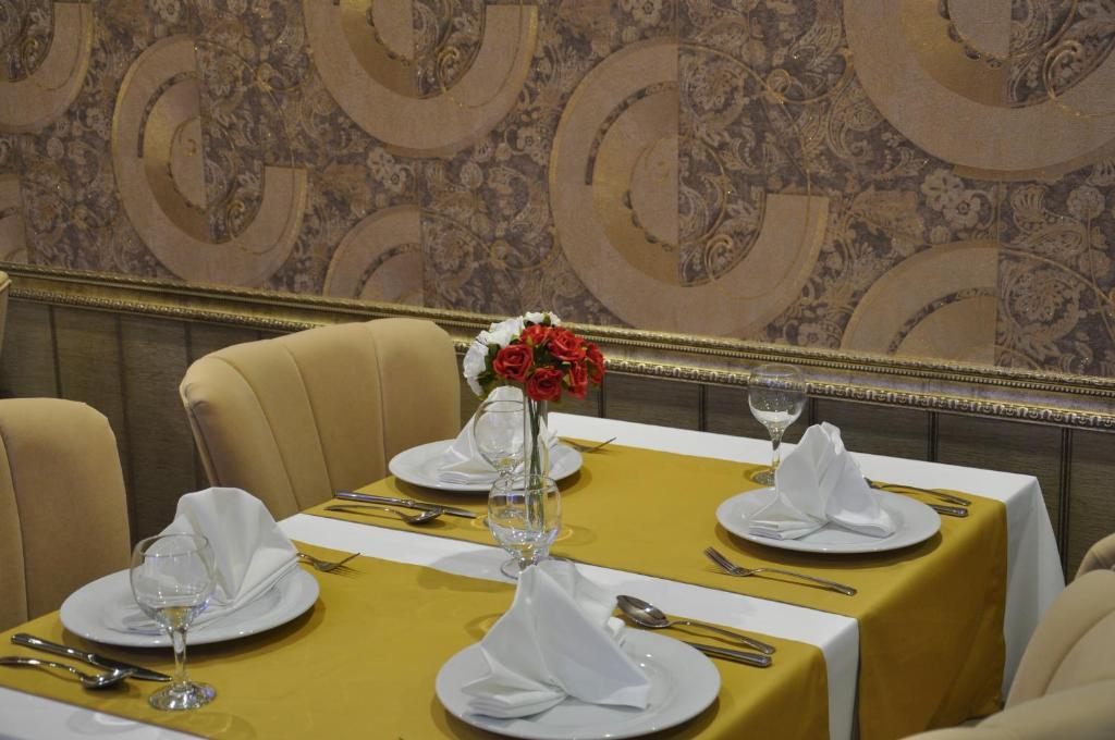 Gebze Palas Hotel ภายนอก รูปภาพ