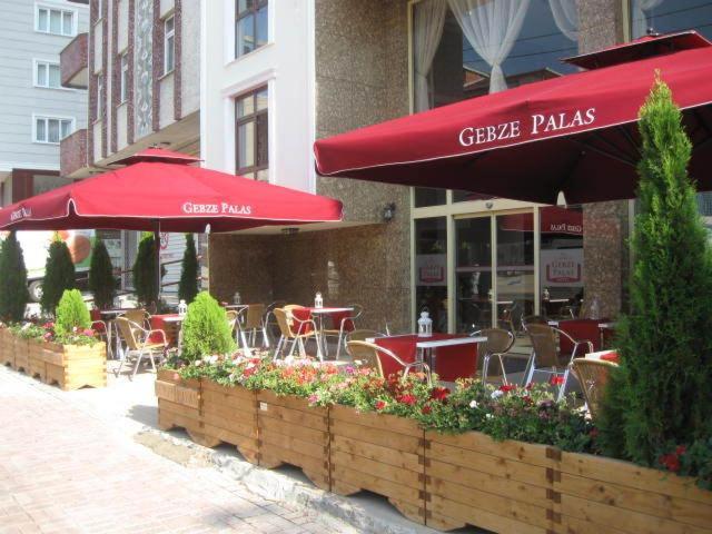 Gebze Palas Hotel ภายนอก รูปภาพ