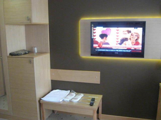 Gebze Palas Hotel ภายนอก รูปภาพ
